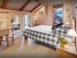 4 sovrum, strykjärn/strykbräda, wi-fi och sängkläder