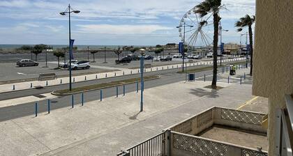 Seaside Studio - Pets Welcome, Parking Included