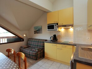 Fridge, dishwasher, coffee/tea maker, toaster - Bright apartment 6 pers, 2 bedr, near slopes, south balcony (La Toussuire)