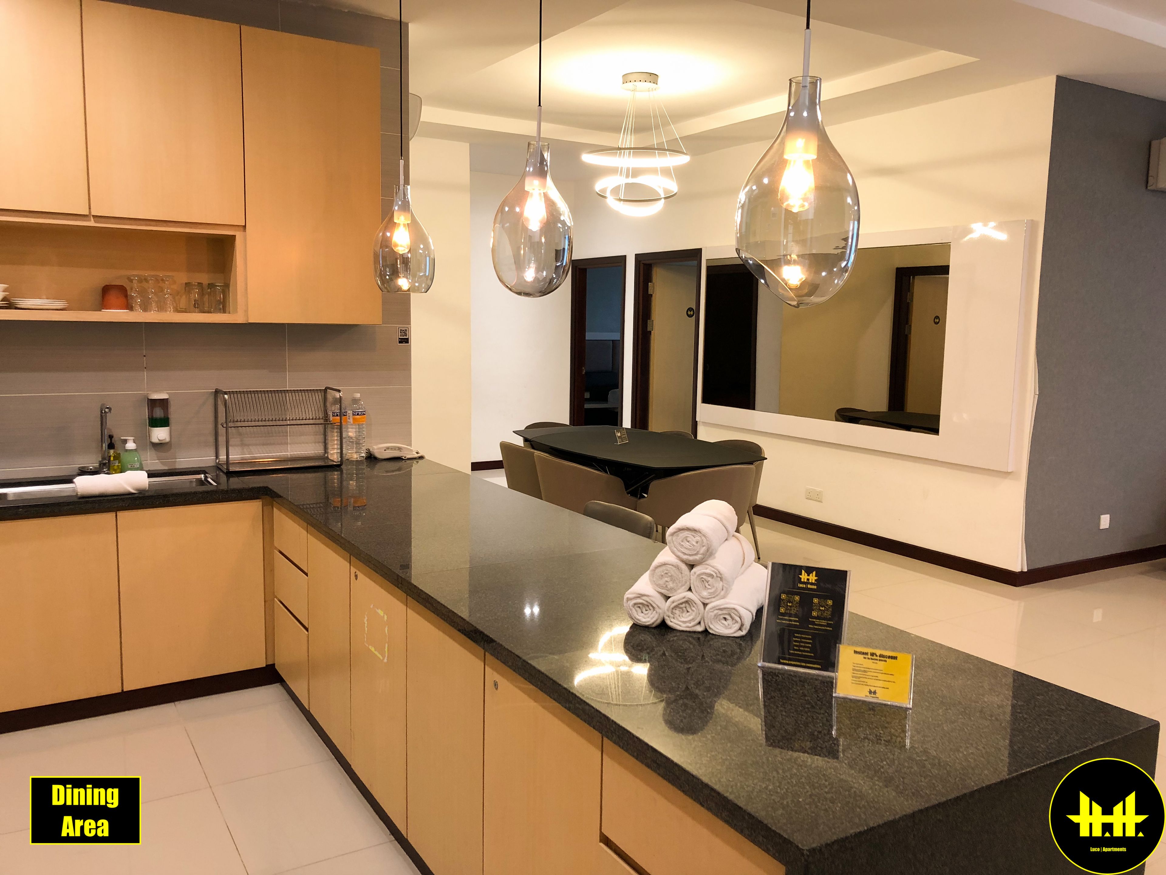 superior apartment, 3 bedrooms, 2 bathrooms, city view | living area | lcd tv