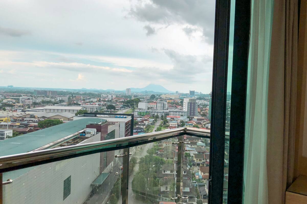 presidential apartment, 4 bedrooms, non smoking, ensuite | city view