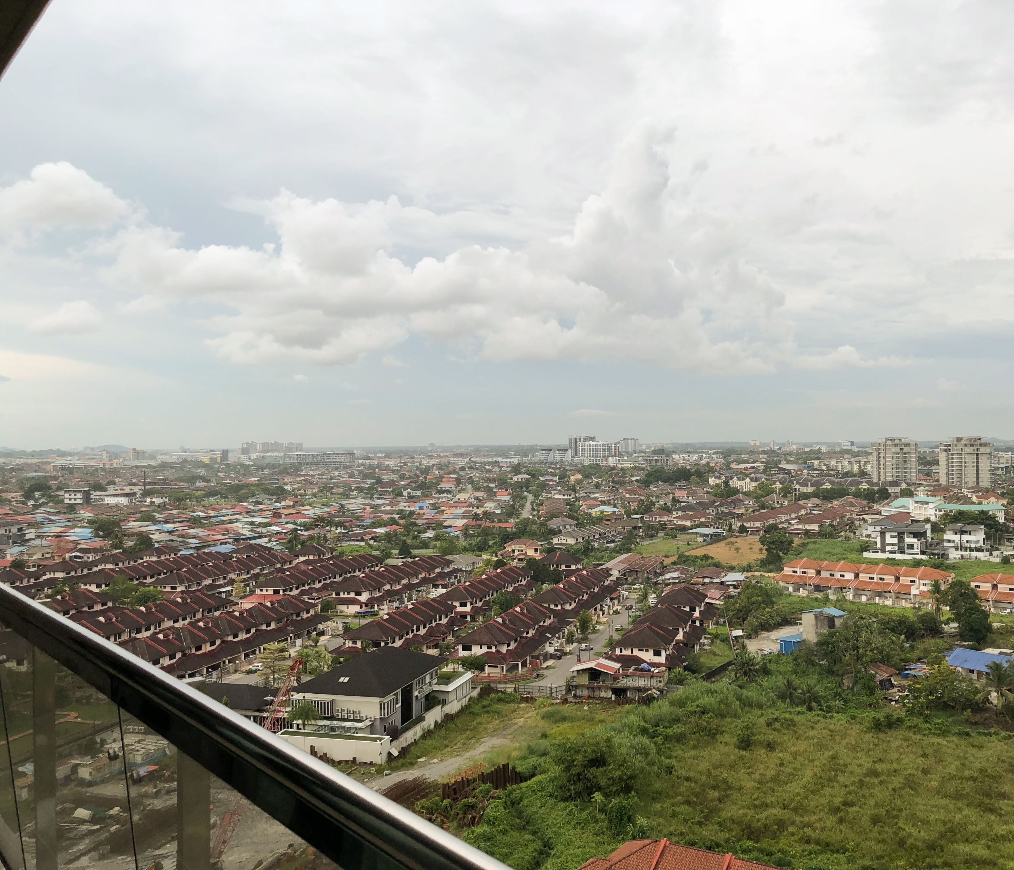 superior apartment, 3 bedrooms, 2 bathrooms, city view | balcony view