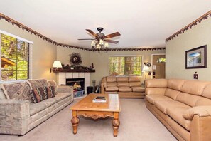 Smart TV, chimenea
