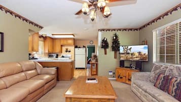 Smart TV, chimenea