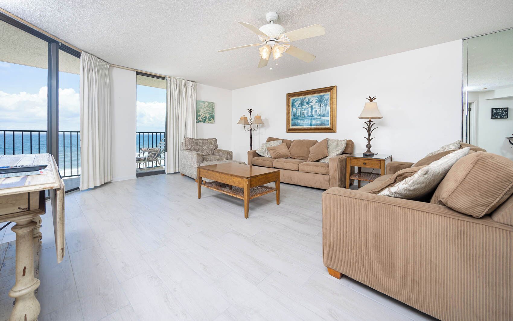 Televisión y estéreo 