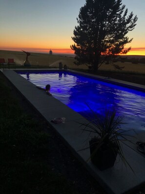 Piscine extérieure, piscine chauffée