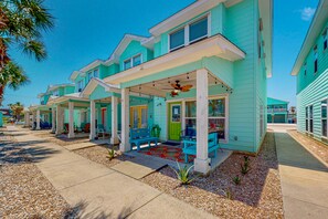 المنشأة من الخارج