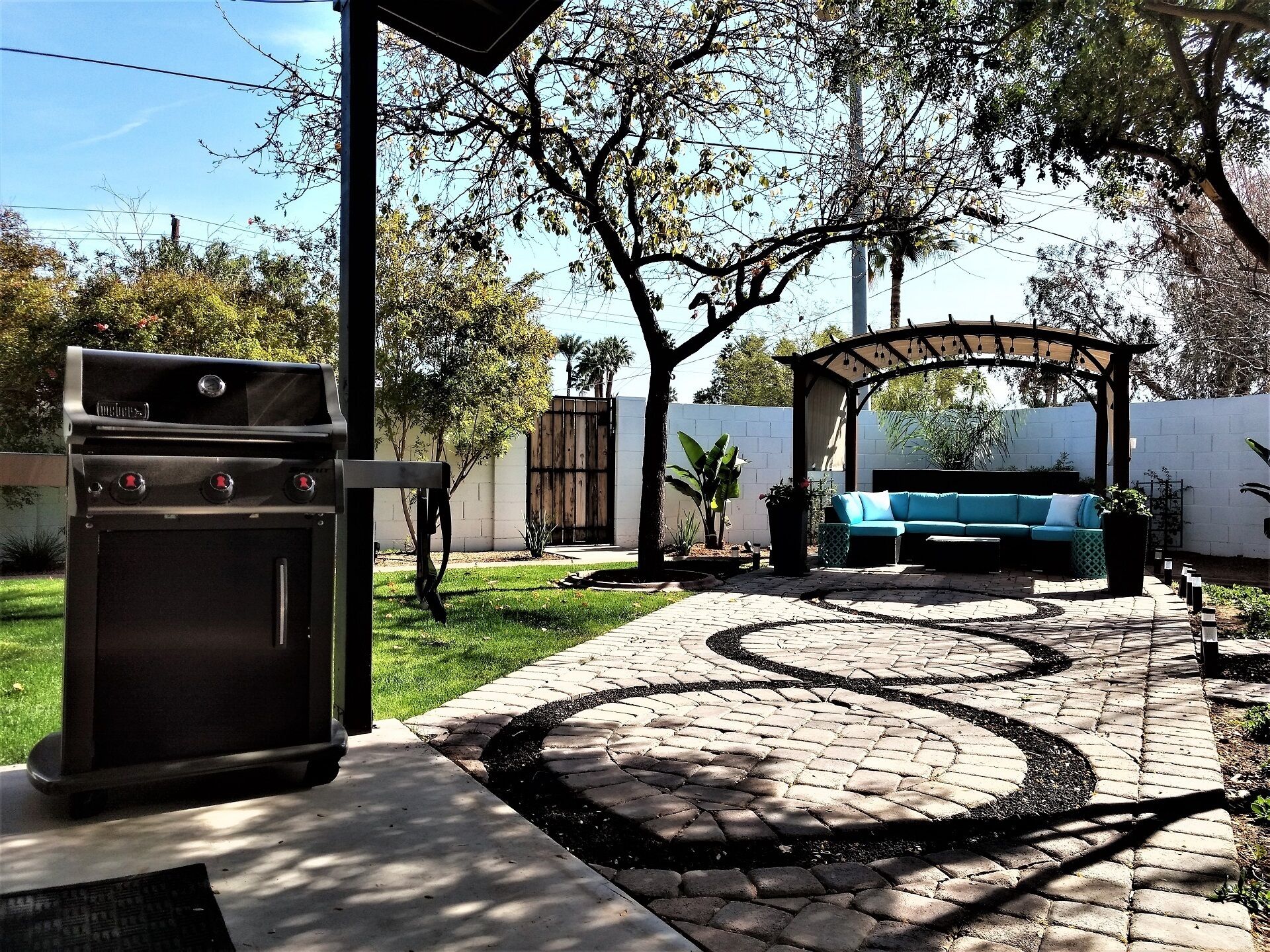 Convenient comfort Next to Old Town Scottsdale Dining Bars Baseball Shops Golf 