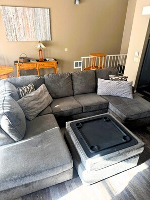 Smart TV, fireplace, books