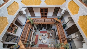 Unclassified image, 2 of 108, button - Riad l'Artiste (Fes)