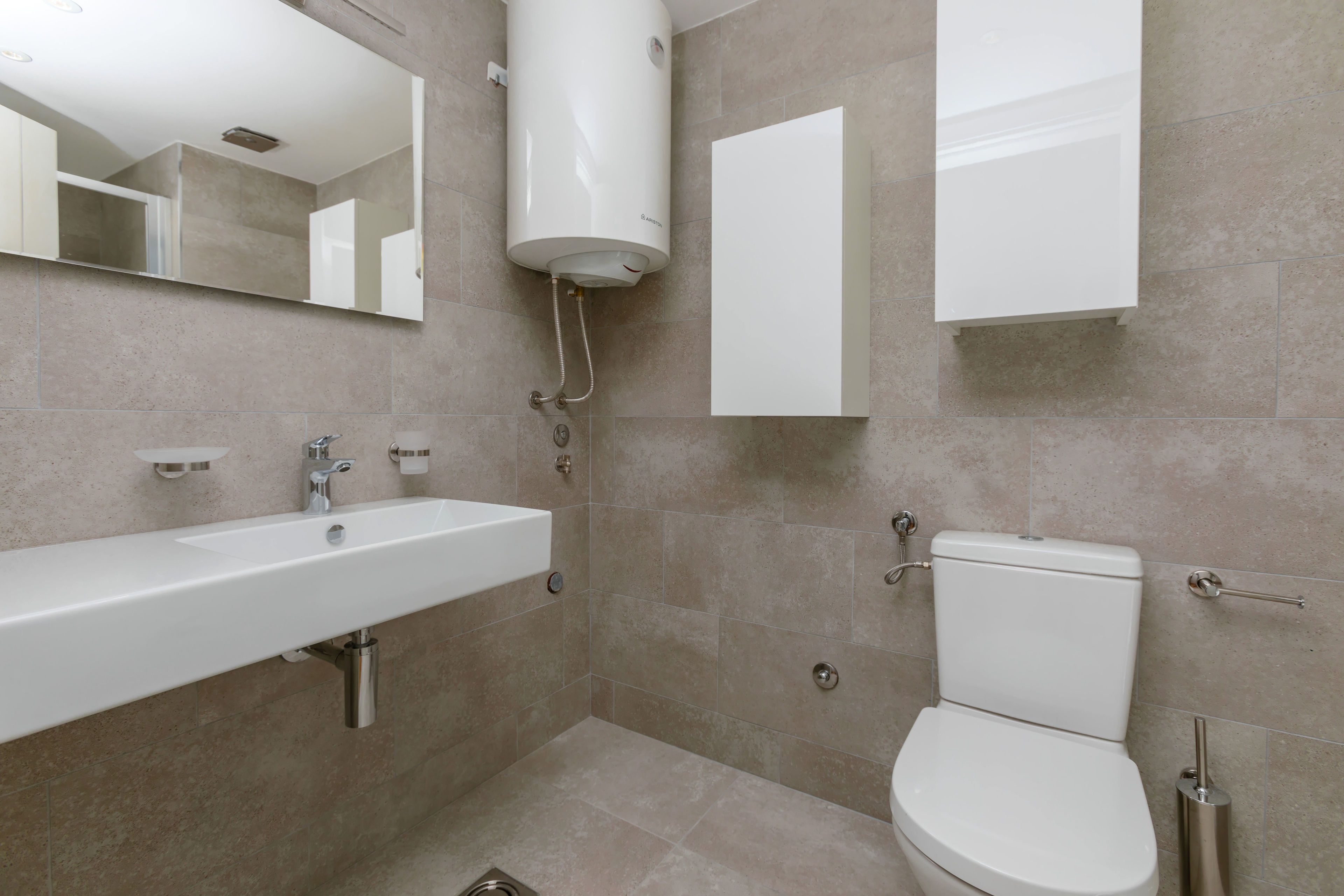 apartment, 1 bedroom, balcony, sea view | bathroom | shower, free toiletries, hair dryer, bathrobes