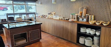 Petit déjeuner buffet