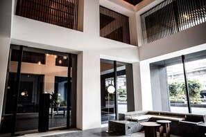 Interior - The Establishment EST KL Sentral (Kuala Lumpur)