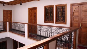 Lobby lounge - Riad Porte Des 5 Jardins (Marrakech)