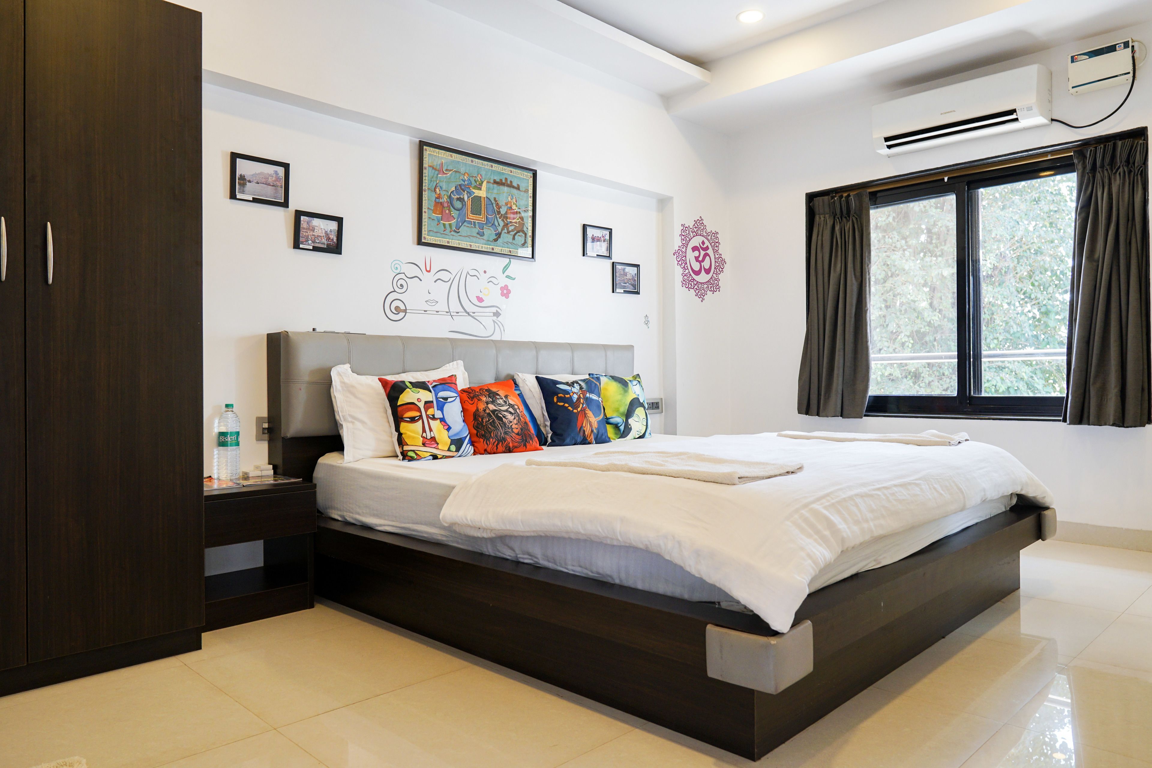 Premier Room | 10 bedrooms, premium bedding, Tempur-Pedic beds, in-room safe