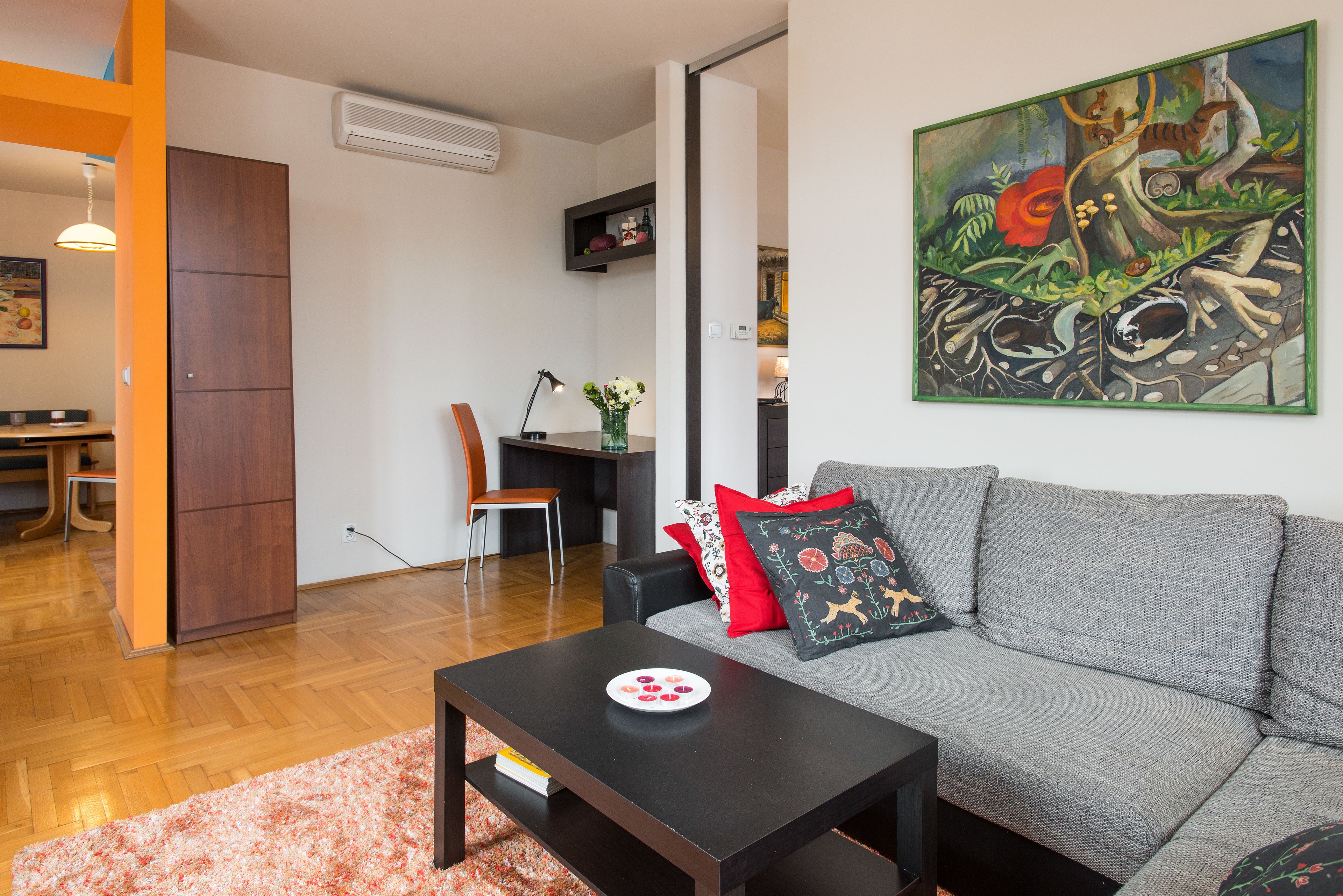 Loft Économique, 1 chambre, cuisine, vue ville | Coin séjour