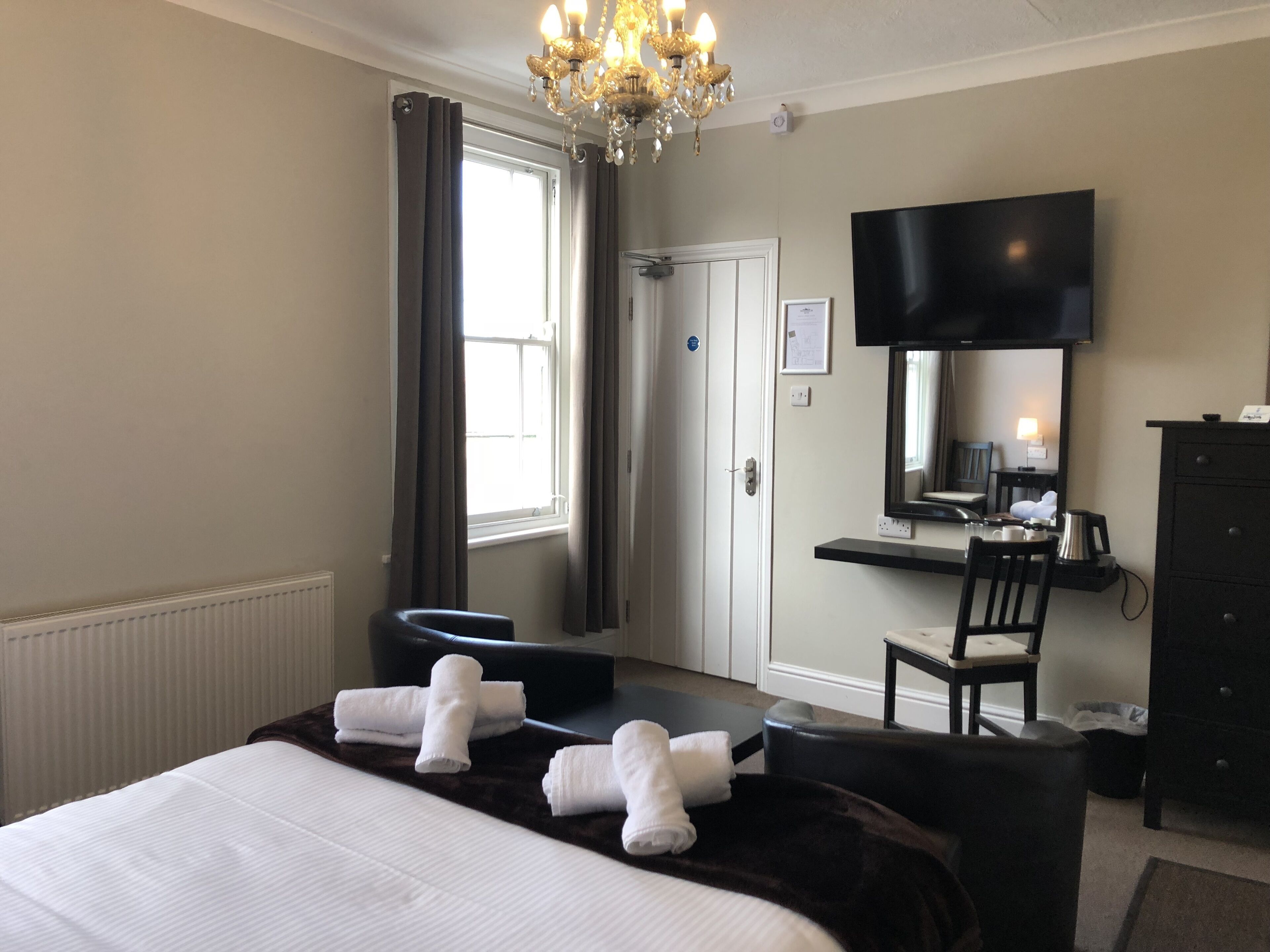 スーペリア ダブルルーム エンスイート