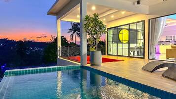 Vila superluxo | Terraço/pátio