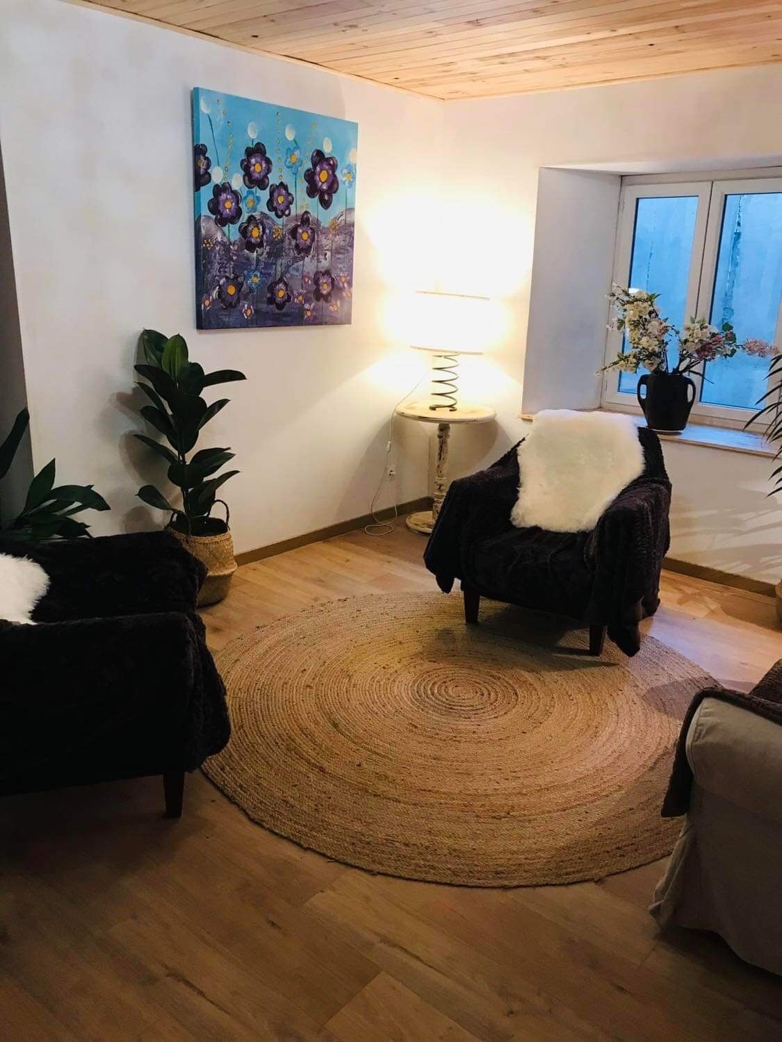 City Apartment, 1 Bedroom, Non Smoking, City View | Free WiFi, bed sheets