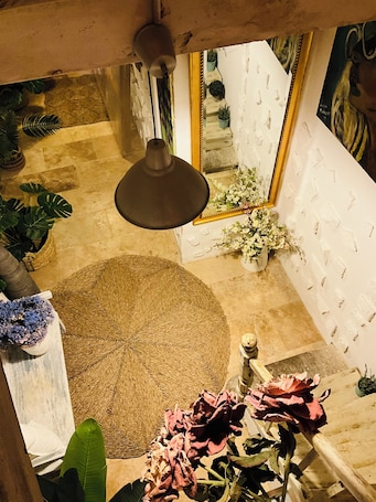 Wifi gratis y ropa de cama . Labyrinthe