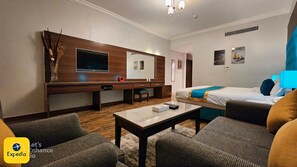 Studio Suite | 1 bedroom, pillowtop beds, in-room safe, blackout drapes - Qasr Lazurd For Serviced Apartments (Taif)