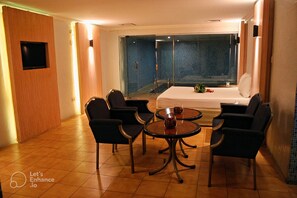 Piscine couverte