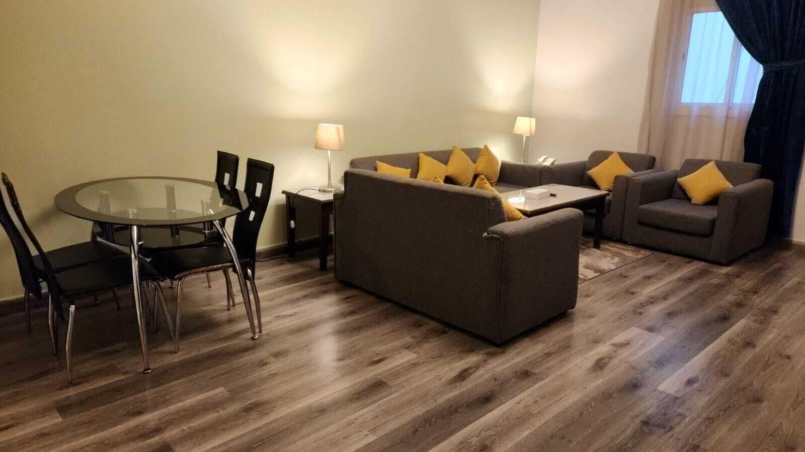 Deluxe Apartment, 2 Bedrooms | Living area