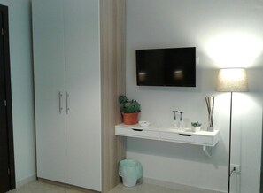 Chambre Double Confort, salle de bains privée