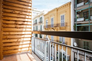 Deluxe Double Room, City View | Balcony