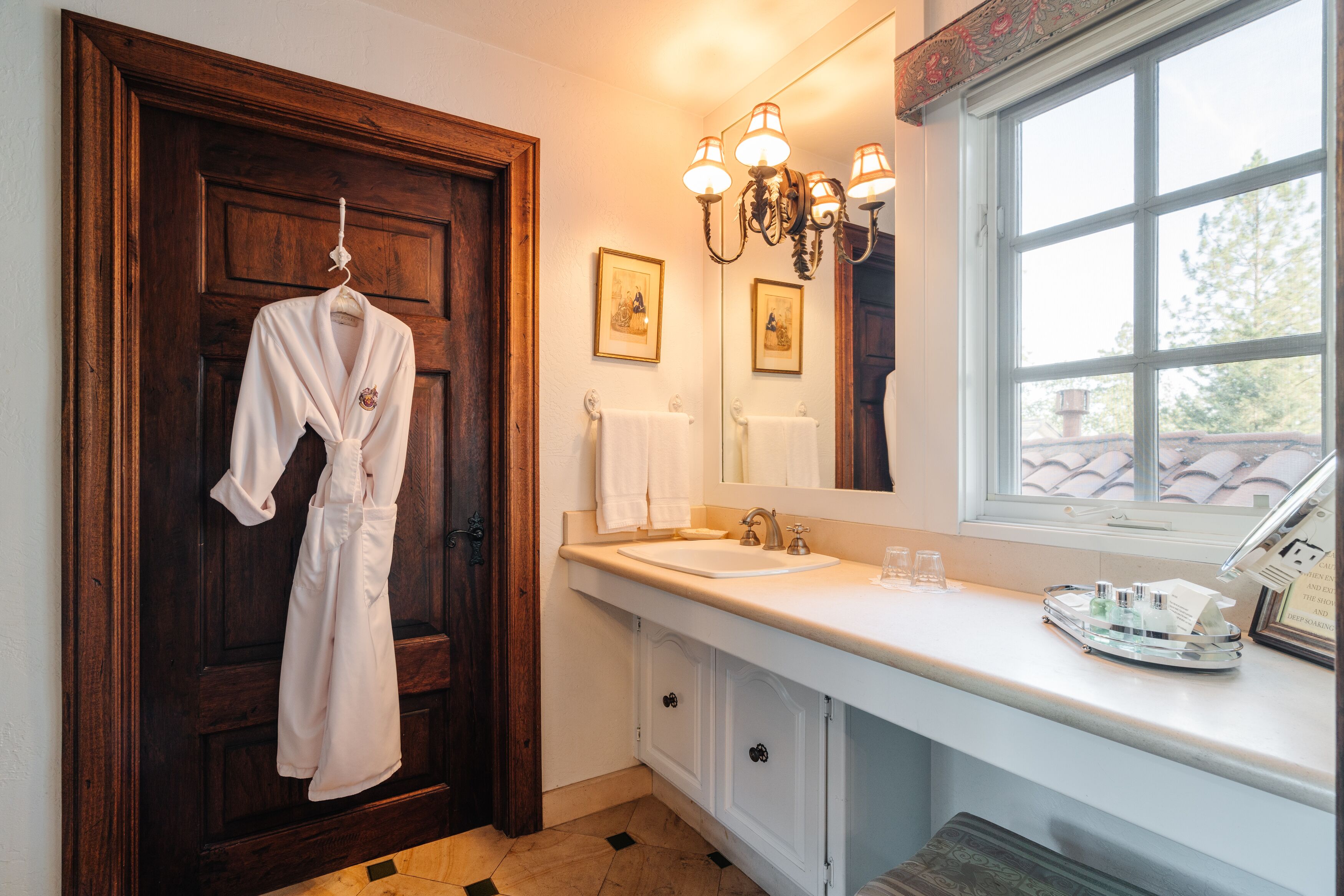 room, 1 king bed (the thyme room) | bathroom | separate bathtub and shower, free toiletries, slippers, towels