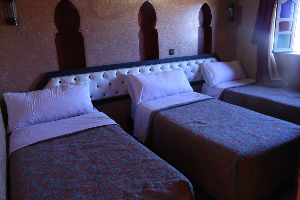 1 habitación, ropa de cama de alta calidad, wifi gratis y ropa de cama