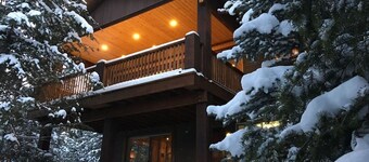 Complètement rénové et fabuleux! Cabine de 3200 pieds carrés, à 10 minutes du parc national de Yellowstone.