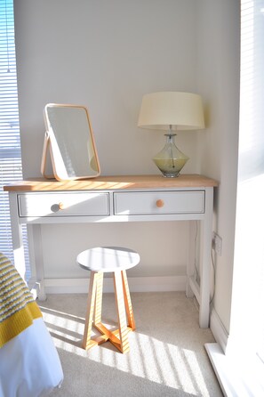 Interior - Westlake Apartment No.1  in Hampton, Peterborough (Peterborough)