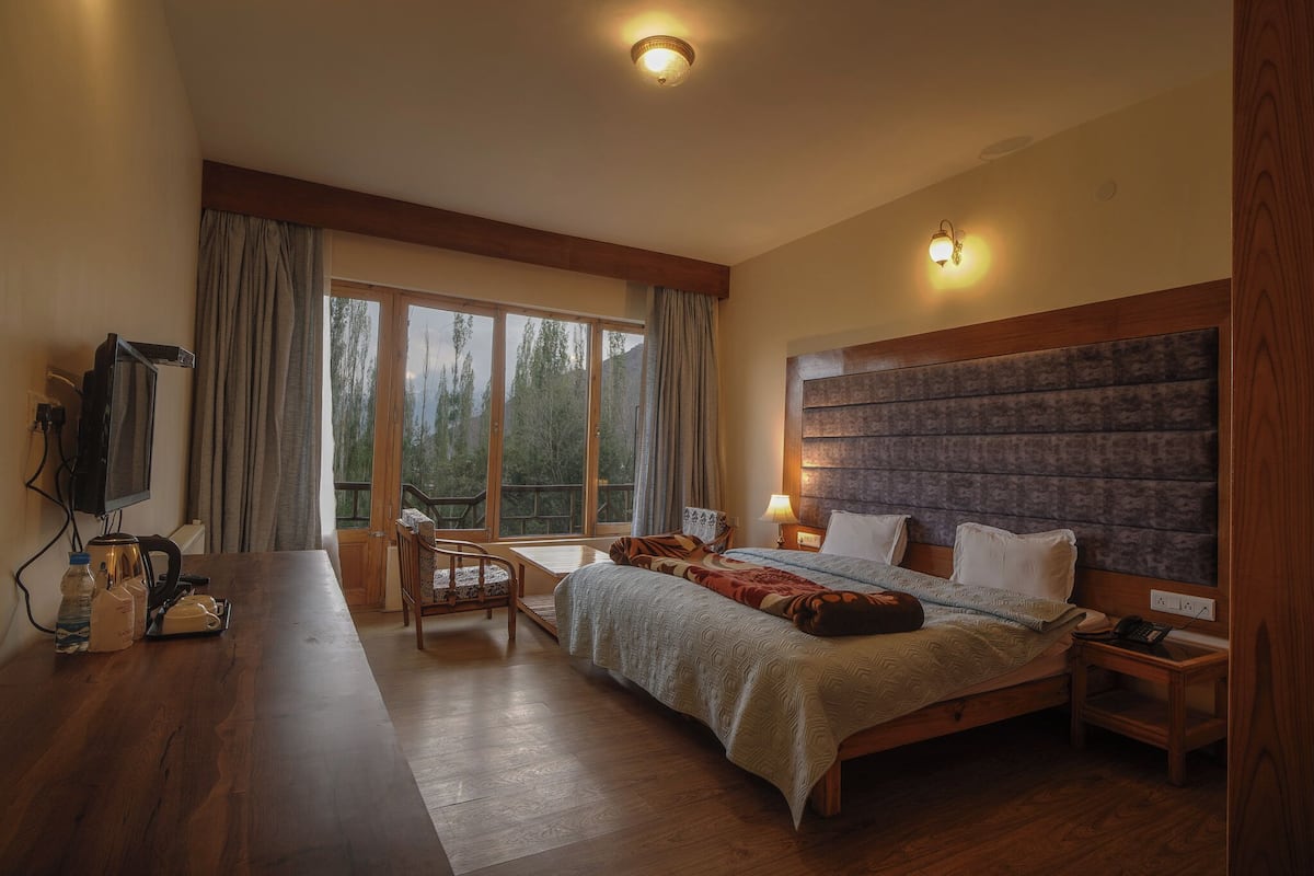 Deluxe-Zimmer, 1 King-Bett, Bergblick