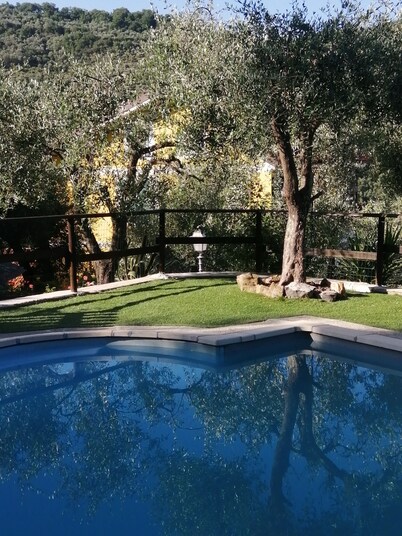 OLD HOUSE OF STONE 12 KM SEA POOL OASI RELAX BARBECUE