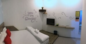 Deluxe Double Room | Desk, free WiFi - Winggarden Murals House (Ipoh)