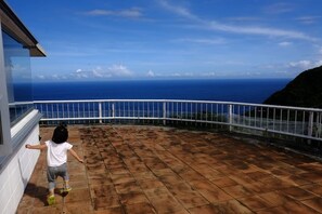 Terrace/patio - Happy coral (Higashi)