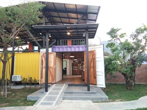 Entrada de la propiedad
