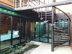 Standard Type C | Minibar, in-room safe, desk, blackout drapes - Kong Resort Vangvieng (Vang Vieng)