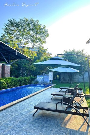 Outdoor pool - Kong Resort Vangvieng (Vang Vieng)