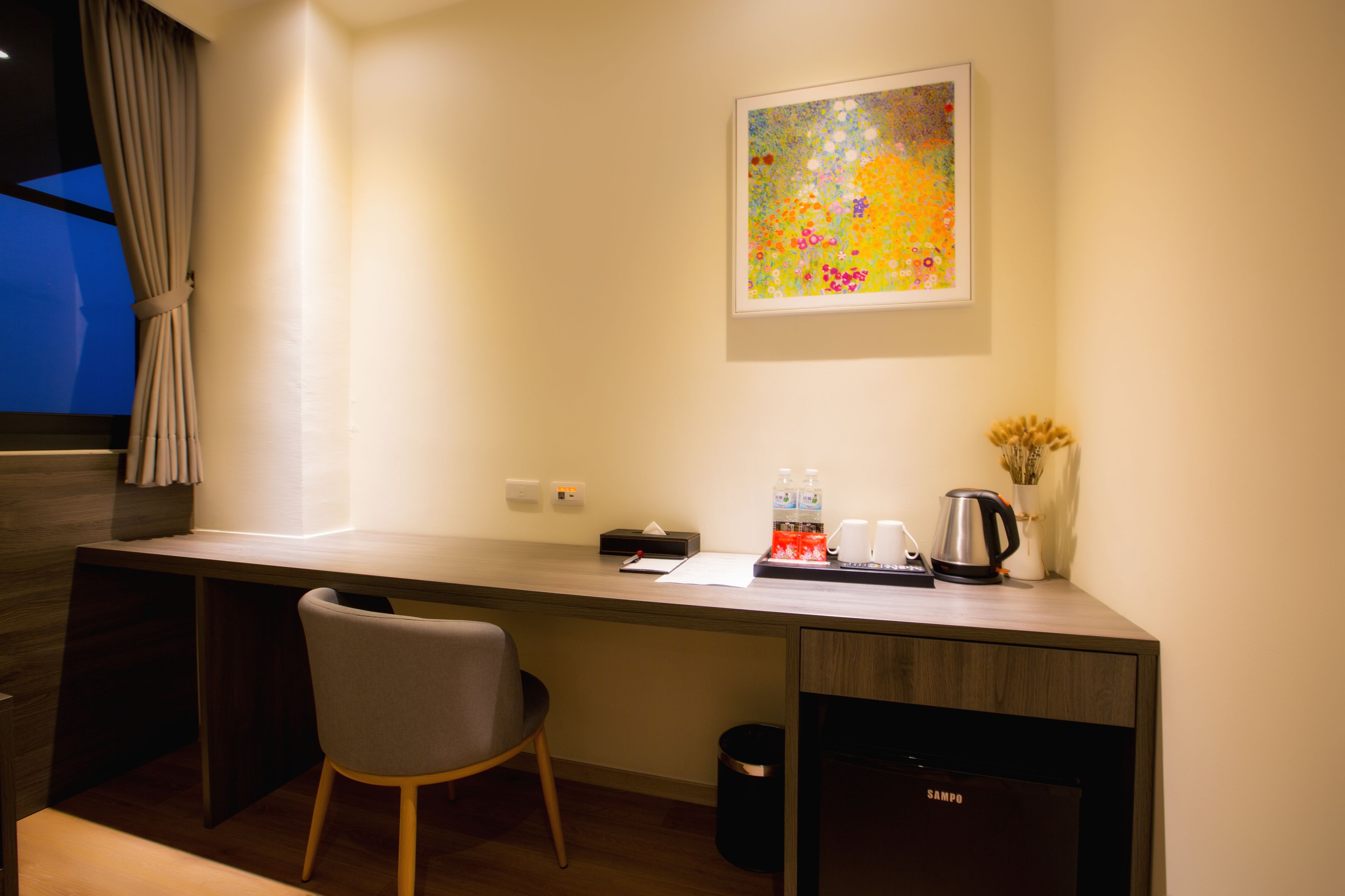 superior double room, 1 double bed | 1 bedroom, desk, free wifi, bed sheets