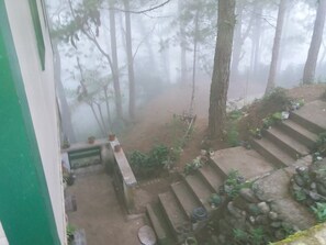 Property grounds - Whea Transient Houzz (Baguio)