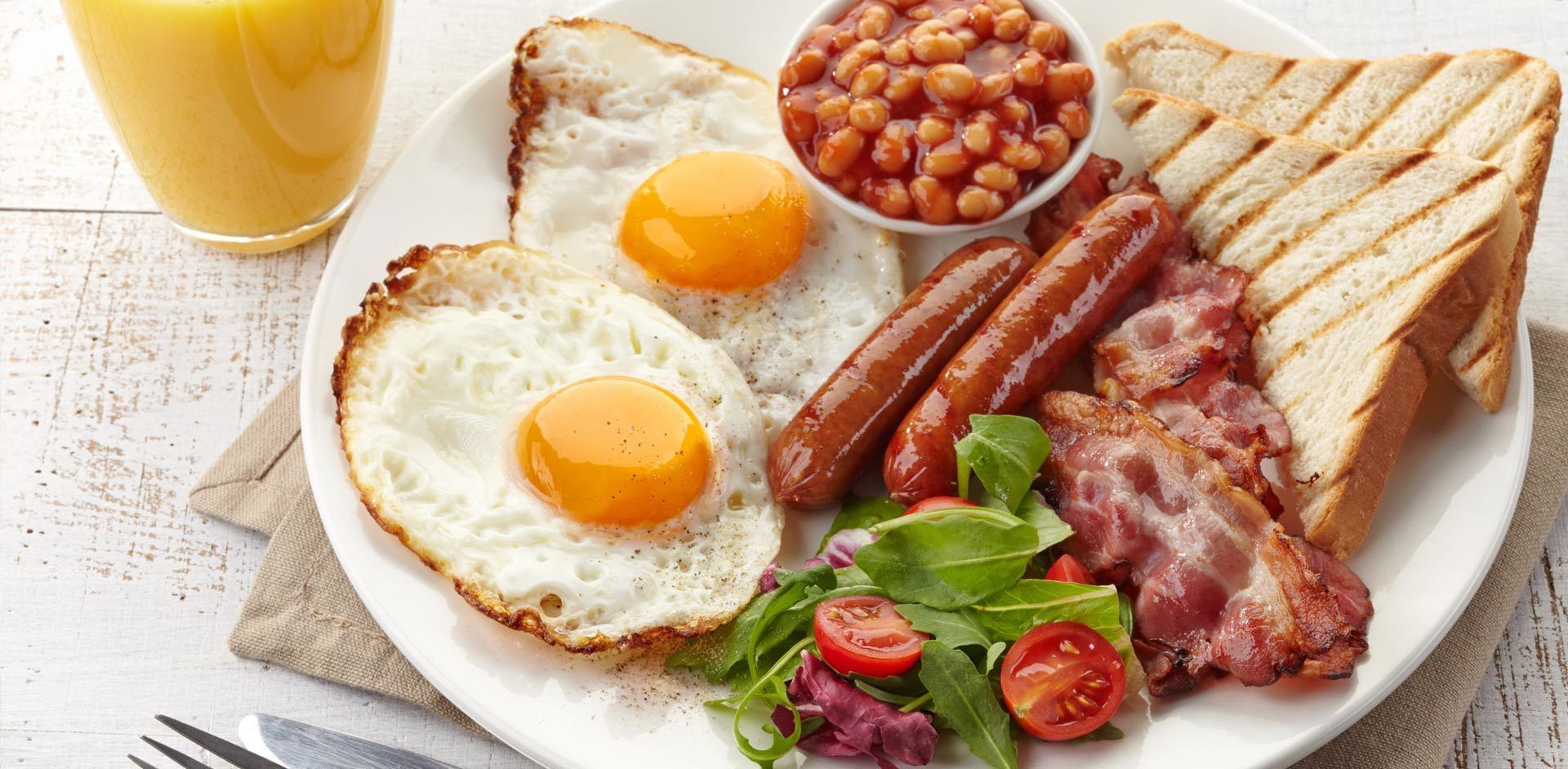 daily continental breakfast for a fee