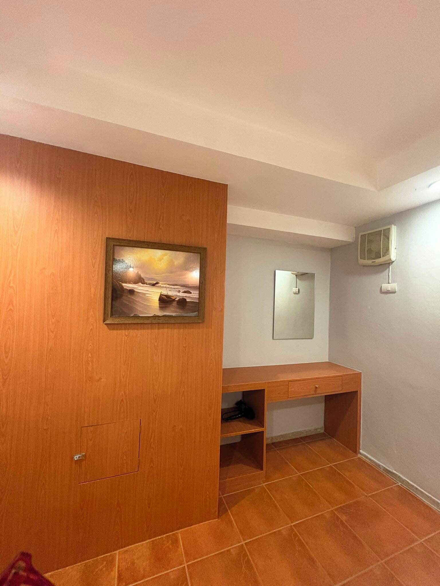 Photo - Porterhouse Beach Hotel