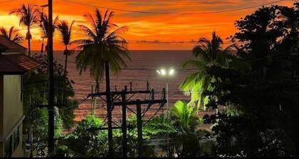 Porterhouse Beach Hotel