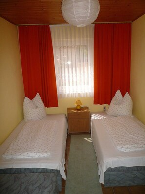 1 Schlafzimmer, WLAN, Bettwäsche