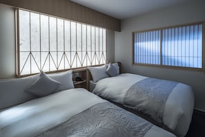 Twin One Bedroom Suite with Kitchenette and Garden view – Ground Floor - Tomoya Residence Hotel Kyoto Nijo Takakura (Kyoto)