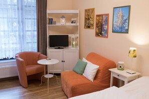 1 chambre, lit parapluie, Wi-Fi, draps fournis
