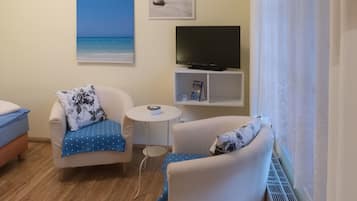 Zweibettzimmer, 2 Einzelbetten, Nichtraucher | Individuell dekoriert, individuell eingerichtet, kostenloses WLAN