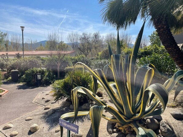 Enceinte de lâhĂ©bergement